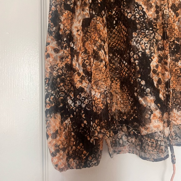 Free People top - Picture 5 of 6